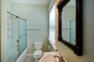 212 W Russell St, Barrington, IL 60010 - Photo 10