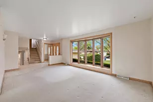 538 Westmere Rd, Des Plaines, IL 60016 - Photo 6