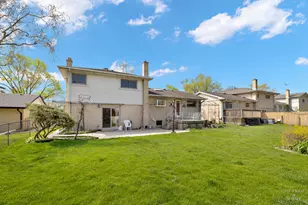 538 Westmere Rd, Des Plaines, IL 60016 - Photo 24