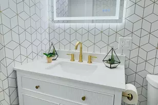 527 Northgate Rd, Lindenhurst, IL 60046 - Photo 22