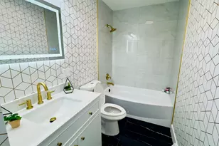 527 Northgate Rd, Lindenhurst, IL 60046 - Photo 18