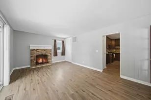 2612 Mitchell Dr, Woodridge, IL 60517 - Photo 6