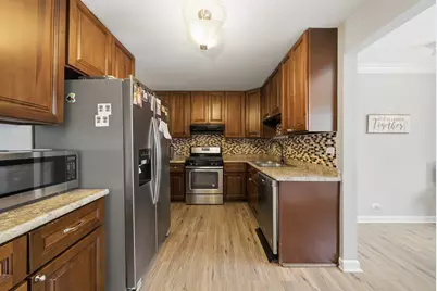 2612 Mitchell Drive, Woodridge, IL 60517 - Photo 8