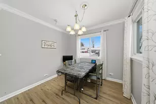 2612 Mitchell Dr, Woodridge, IL 60517 - Photo 10