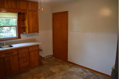 211 N Monroe Street, Flanagan, IL 61740 - Photo 4