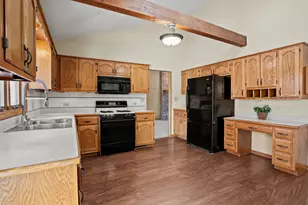 308 Andrea Dr, Manhattan, IL 60442 - Photo 10