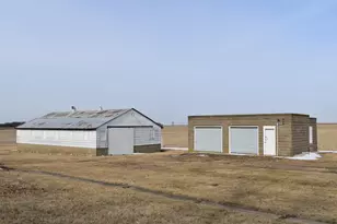 2278 County Rd 300 N, Toluca, IL 61369 - Photo 6