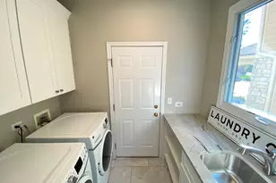 2428 Ridgewood Ct, Aurora, IL 60502 - Photo 12