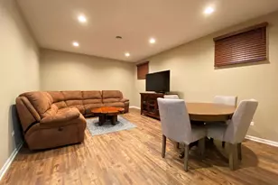 2428 Ridgewood Ct, Aurora, IL 60502 - Photo 26