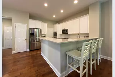 2428 Ridgewood Court, Aurora, IL 60502 - Photo 10