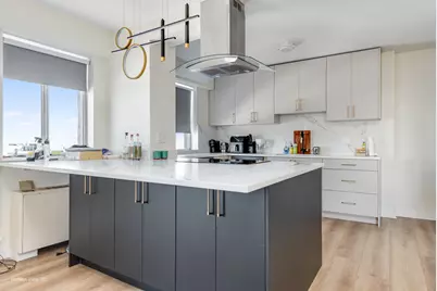 [Address not provided], Chicago, IL 60645 - Photo 6