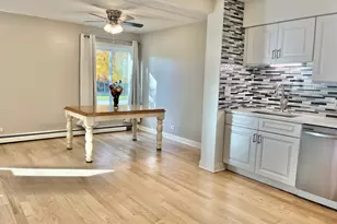 1104 N Mill St, Naperville, IL 60563 - Photo 2