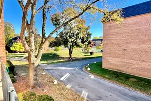 1104 N Mill St, Naperville, IL 60563 - Photo 12