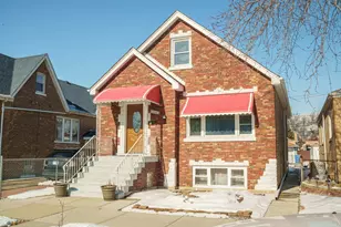 3912 W 55th Pl, Chicago, IL 60629 - Photo 2