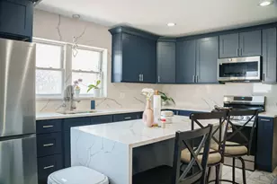 3912 W 55th Pl, Chicago, IL 60629 - Photo 6