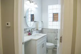 3912 W 55th Pl, Chicago, IL 60629 - Photo 8