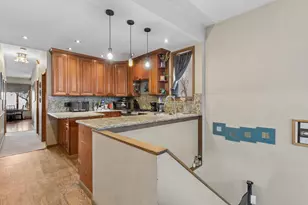 5113 W Strong St, Chicago, IL 60630 - Photo 6