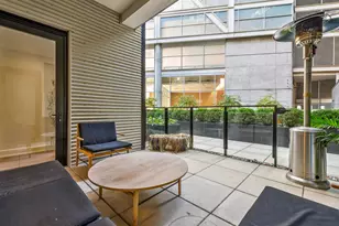 668 N Kingsbury St, Chicago, IL 60654 - Photo 26