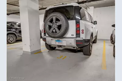 668 N Kingsbury Street #206, Chicago, IL 60654 - Photo 28