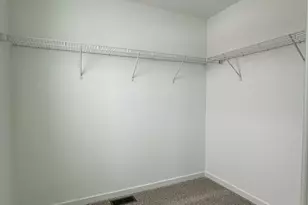 2274 Barbera Dr, Oswego, IL 60543 - Photo 16