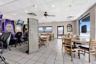 750 N Addison Road, Villa Park, IL 60181 - Photo 6