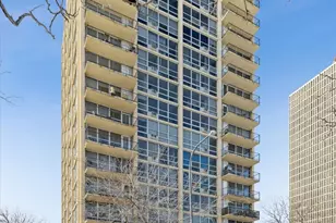 6730 S South Shore Dr, Chicago, IL 60649 - Photo 16