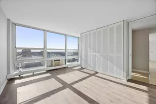 6730 S South Shore Dr, Chicago, IL 60649 - Photo 10