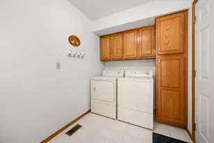 1755 Brock Cir, Sycamore, IL 60178 - Photo 26