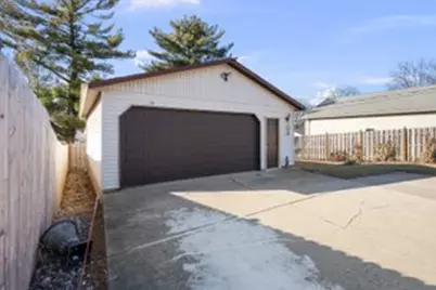 2030 40th Street, Rock Island, IL 61201 - Photo 30