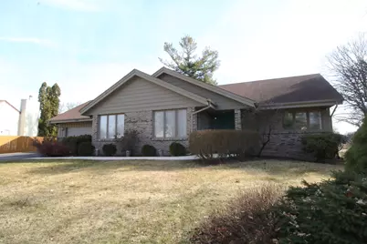 5858 Rainsford Way, Rockford, IL 61107 - Photo 2