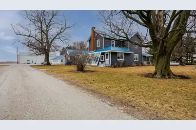 10147 N 1000 East Road, Chenoa, IL 61726 - Photo 2