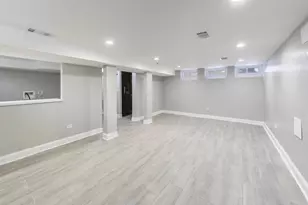 9115 S Green St, Chicago, IL 60620 - Photo 20