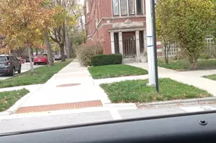 2334 E 68th St, Chicago, IL 60649 - Photo 2