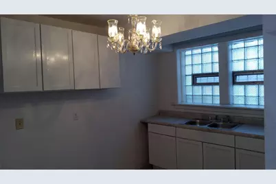 2334 E 68th Street #B, Chicago, IL 60649 - Photo 10