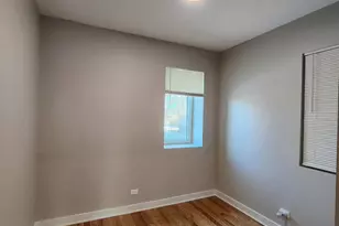 6321 S Eberhart Ave, Chicago, IL 60637 - Photo 22