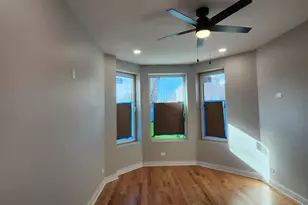 6321 S Eberhart Ave, Chicago, IL 60637 - Photo 4