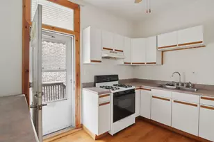 2228 W Augusta Blvd, Chicago, IL 60622 - Photo 12