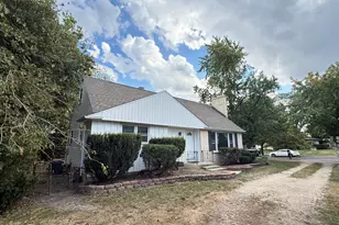 511 S Cass Ave, Westmont, IL 60559 - Photo 2