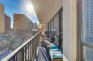 3150 N Sheridan Rd, Chicago, IL 60657 - Photo 18