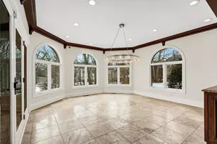 14 Ambriance Dr, Burr Ridge, IL 60527 - Photo 20