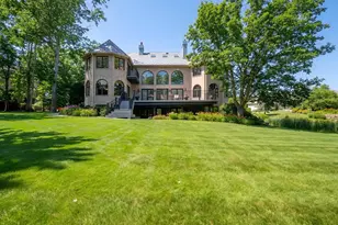 14 Ambriance Dr, Burr Ridge, IL 60527 - Photo 50