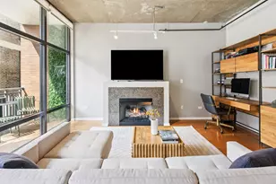 520 S State St, Chicago, IL 60605 - Photo 2