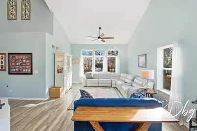 1007 Park Avenue, Lake Villa, IL 60046 - Photo 6