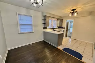 2703 18th Ave, Rockford, IL 61108 - Photo 10