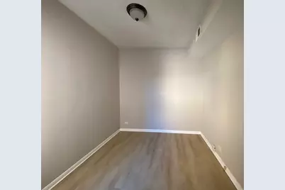 4530 N Lincoln Avenue #2, Chicago, IL 60625 - Photo 8