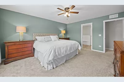 249 Hoffmann Drive, Buffalo Grove, IL 60089 - Photo 22