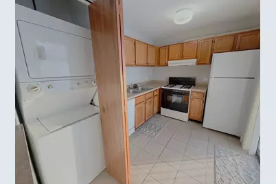 6 N Victoria Lane #D, Streamwood, IL 60107 - Photo 8