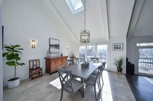 1907 Shoreline Dr, Saint Charles, IL 60174 - Photo 8