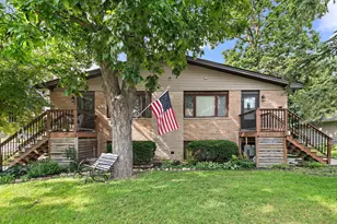 104 High Ave, Hampshire, IL 60140 - Photo 1