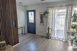 448 Bridle Trail, Wheeling, IL 60090 - Photo 2